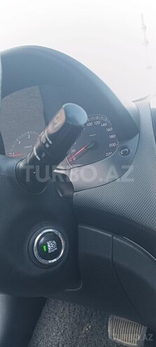 Hyundai Accent-6