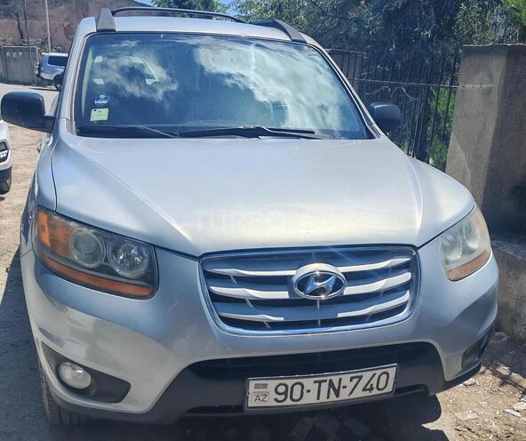 Hyundai Santa Fe-1