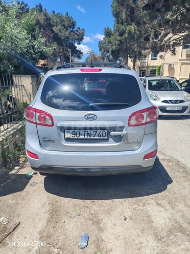 Hyundai Santa Fe-2