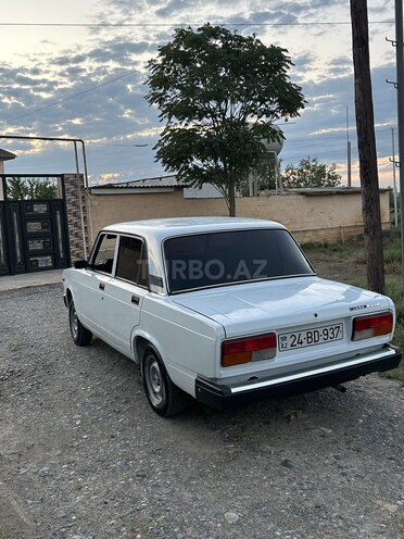 LADA (VAZ) 2107-17