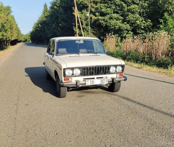 LADA (VAZ) 2106-1