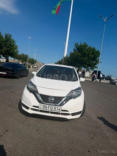 Nissan Note-1