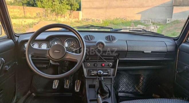 LADA (VAZ) 2106-3