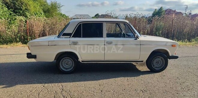 LADA (VAZ) 2106-4
