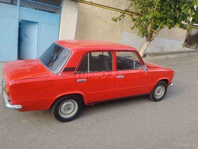 LADA (VAZ) 21011-5