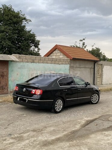 Volkswagen Passat-6