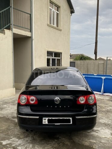 Volkswagen Passat-2