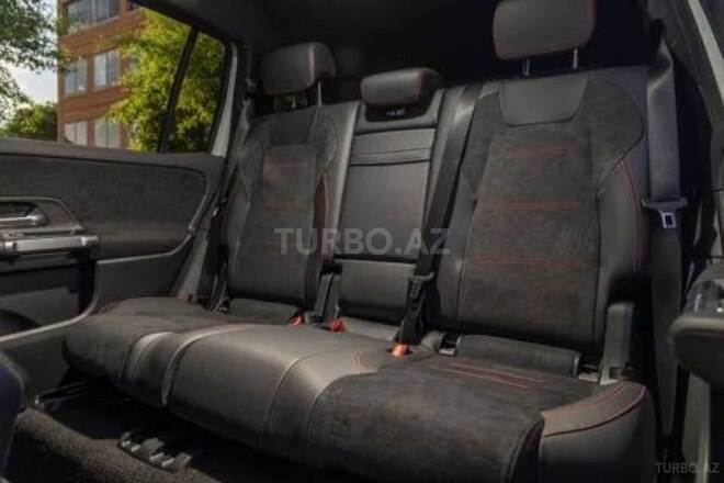 Mercedes EQB 350 4MATIC-5