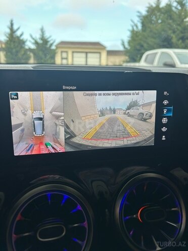 Mercedes EQB 350 4MATIC-7
