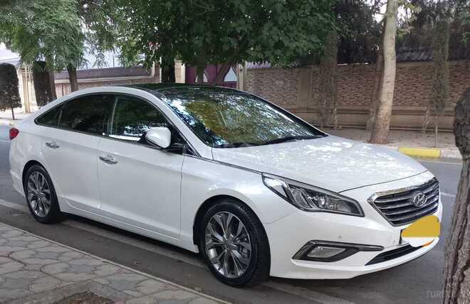 Hyundai Sonata-16