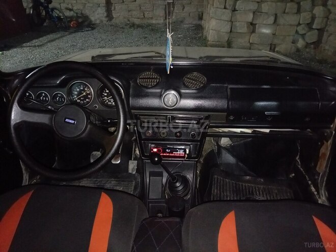 LADA (VAZ) 2106-5