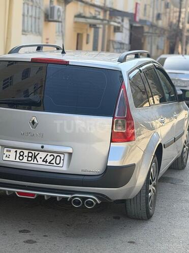 Renault Megane-5