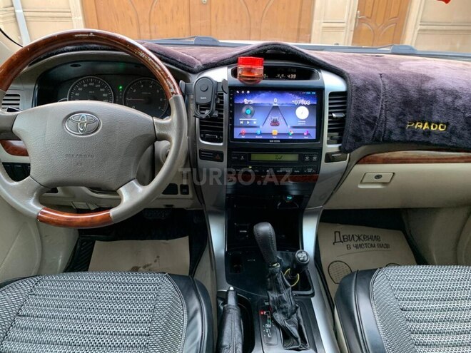 Toyota Land Cruiser Prado-3