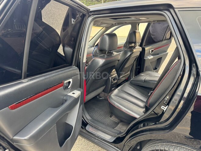 Hyundai Santa Fe-15