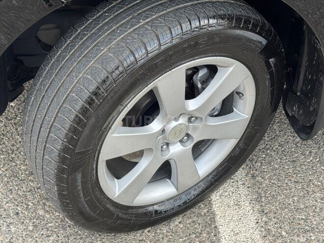 Hyundai Santa Fe-5