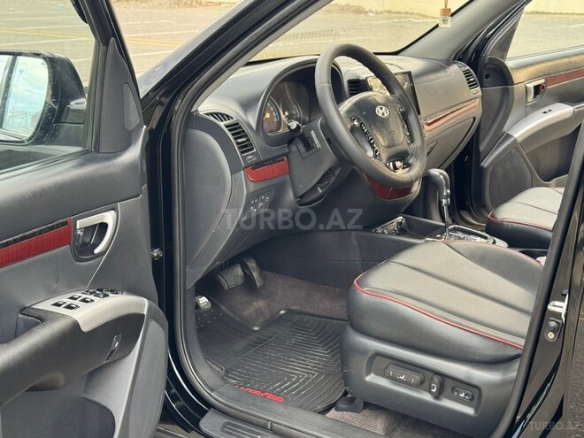 Hyundai Santa Fe-16