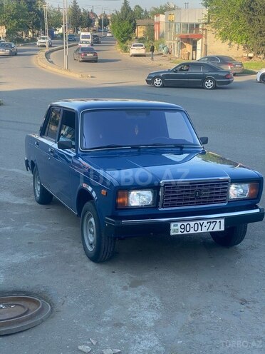 LADA (VAZ) 2107-1