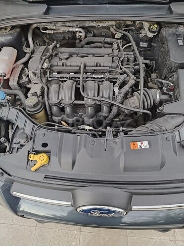 Ford Focus-2