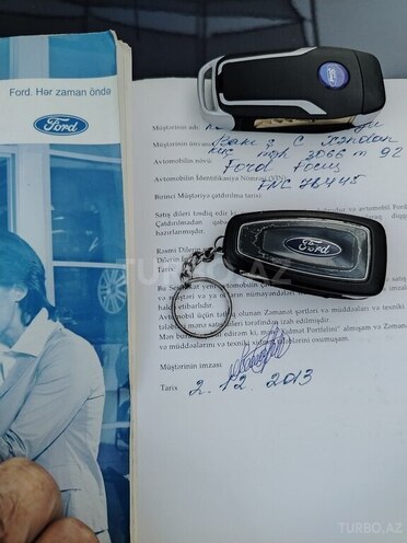 Ford Focus-20
