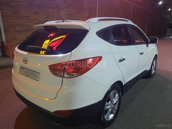 Hyundai ix35-8