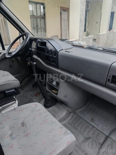 Volkswagen Crafter-4