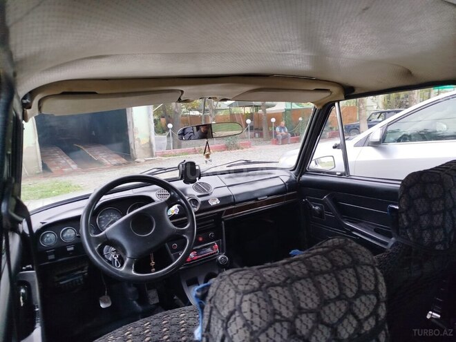LADA (VAZ) 2106-4