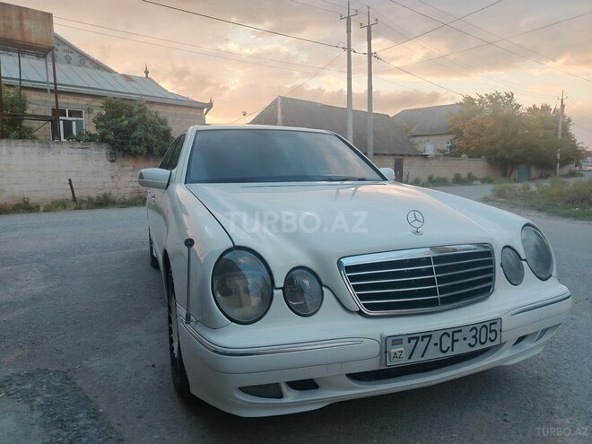 Mercedes E 220-9