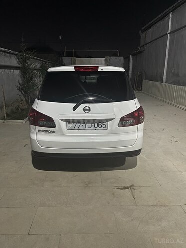 Nissan Wingroad-2