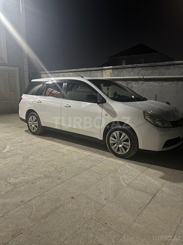 Nissan Wingroad-3