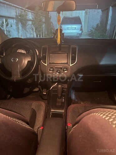 Nissan Wingroad-4