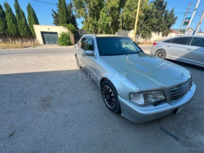Mercedes C 200-3