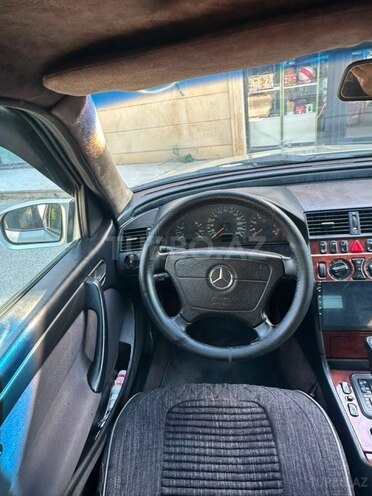 Mercedes C 200-5