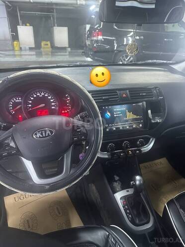 Kia Rio-6