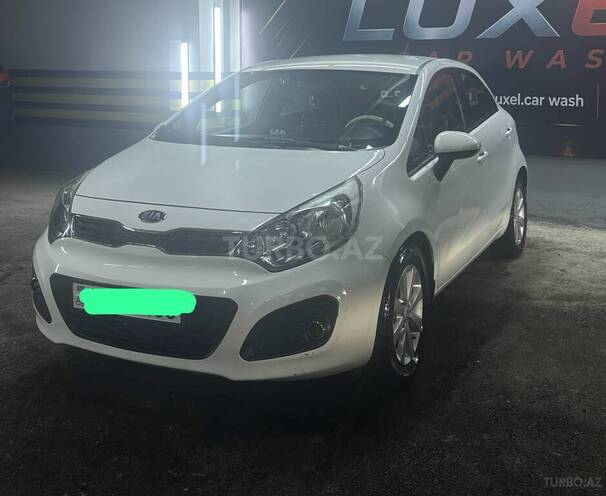 Kia Rio-4