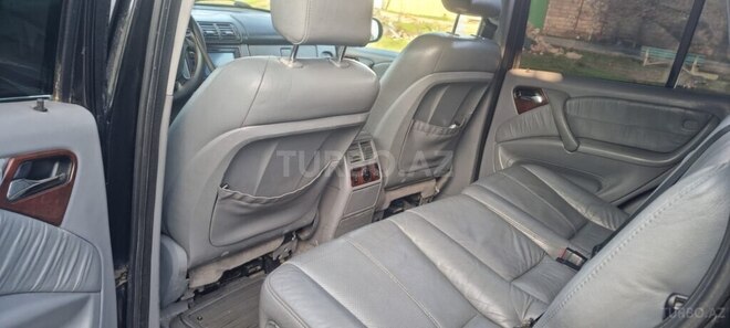 Mercedes ML 350-11
