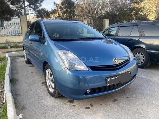 Toyota Prius-1