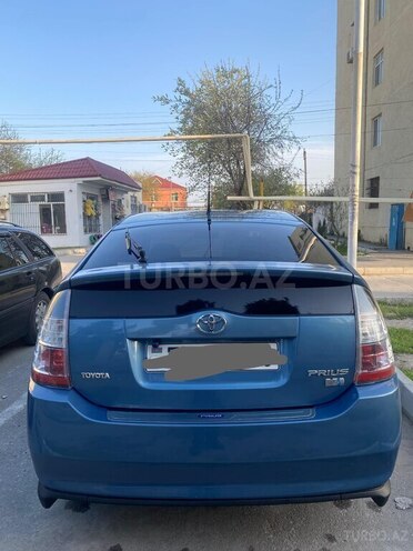 Toyota Prius-3
