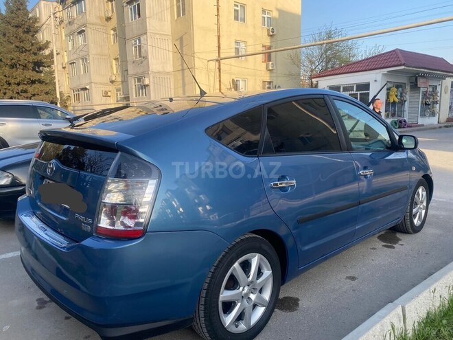 Toyota Prius-6