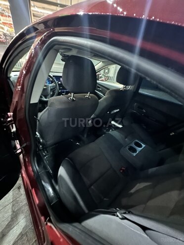 Chevrolet Cruze-4