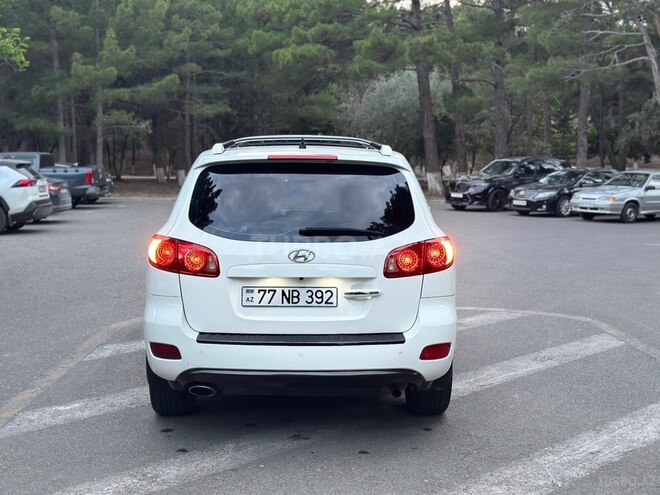 Hyundai Santa Fe-9