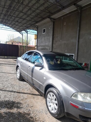 Volkswagen Passat-7