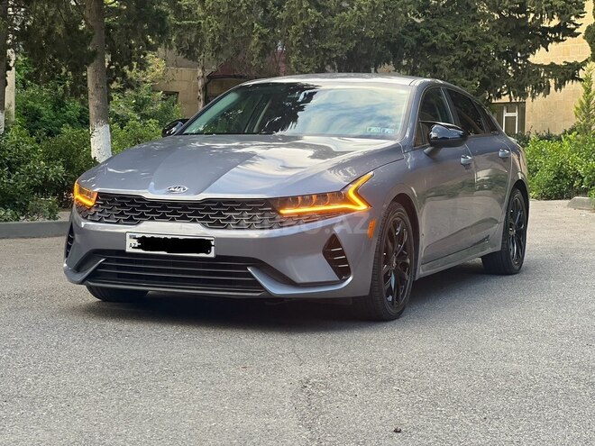 Kia K5-3
