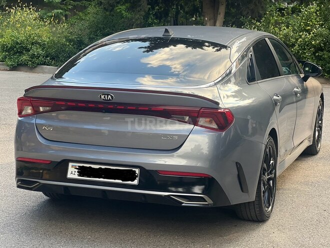Kia K5-6