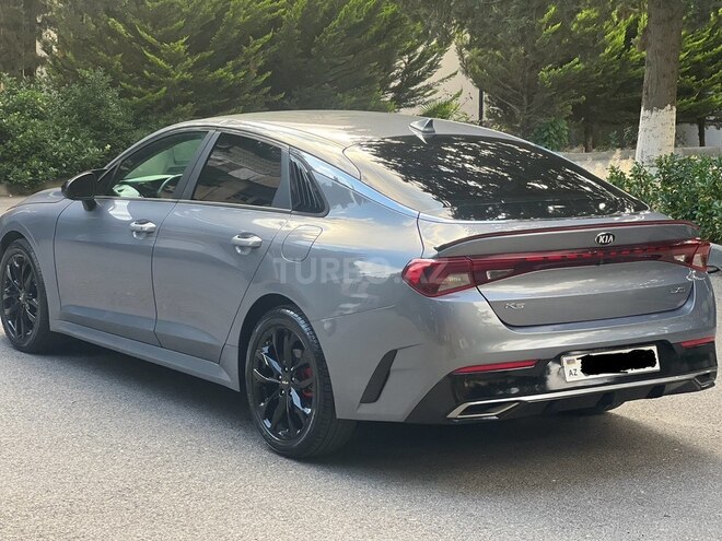 Kia K5-8