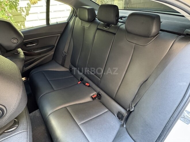 BMW 320-4