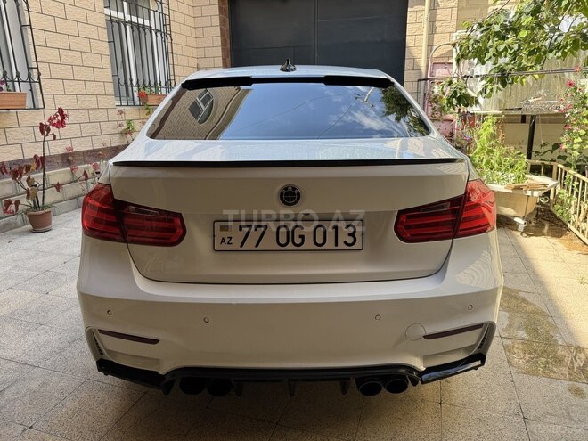 BMW 320-2