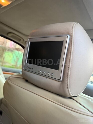 Lexus LX 470-9