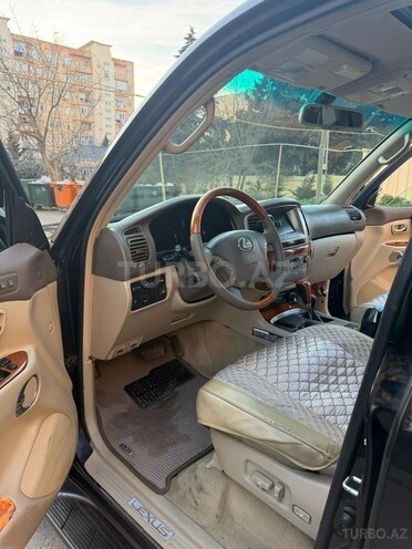 Lexus LX 470-6