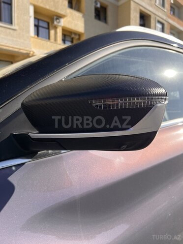 Geely Coolray-6