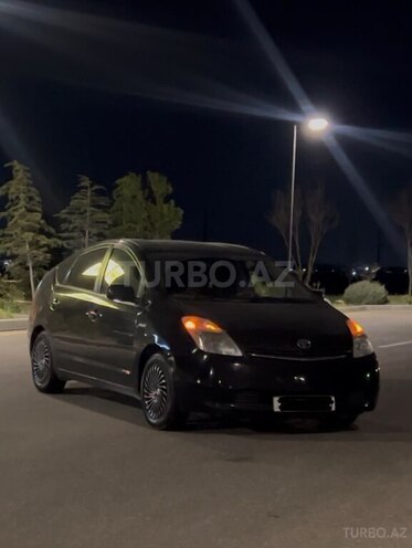Toyota Prius-1